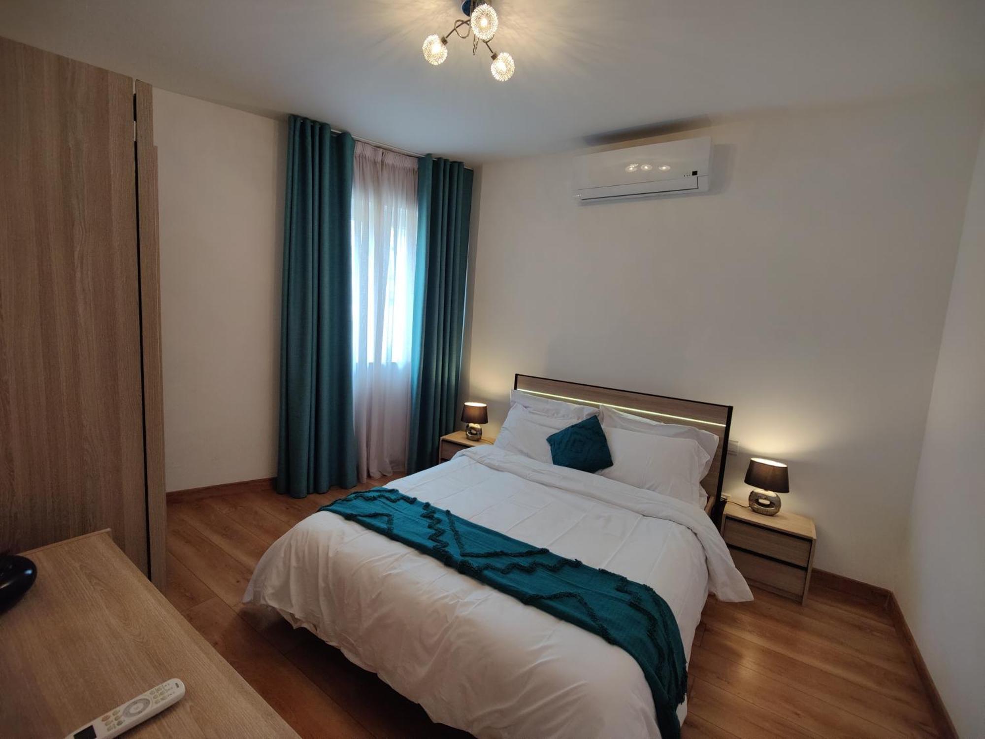 Central Modern Sliema 2 Bedroom Apartment 외부 사진